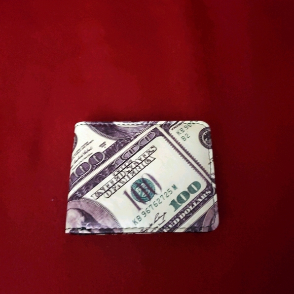 Wallet - Picture 4 of 5